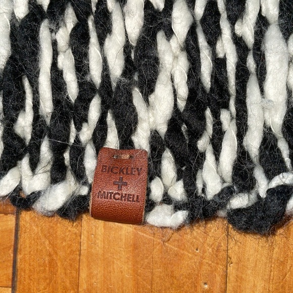 Bickley + Mitchell | black and white Knit Infinity Scarf - Picture 4 of 4